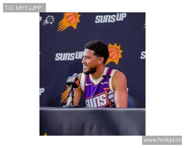 NBA官方推特为太阳队后卫布克送上真挚祝福庆祝其29岁生日快乐