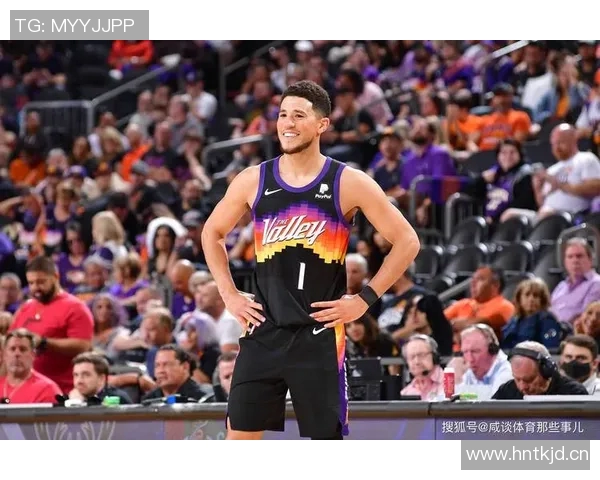 NBA官方推特为太阳队后卫布克送上真挚祝福庆祝其29岁生日快乐