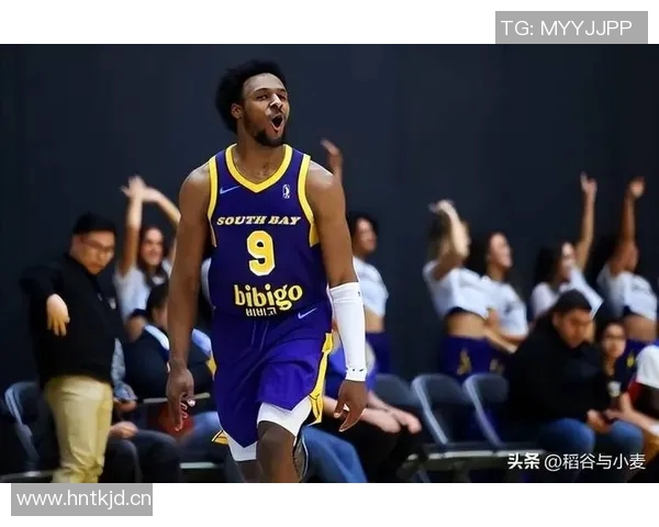 布朗尼谈比赛适应性提升对攻防战术掌握更加自如